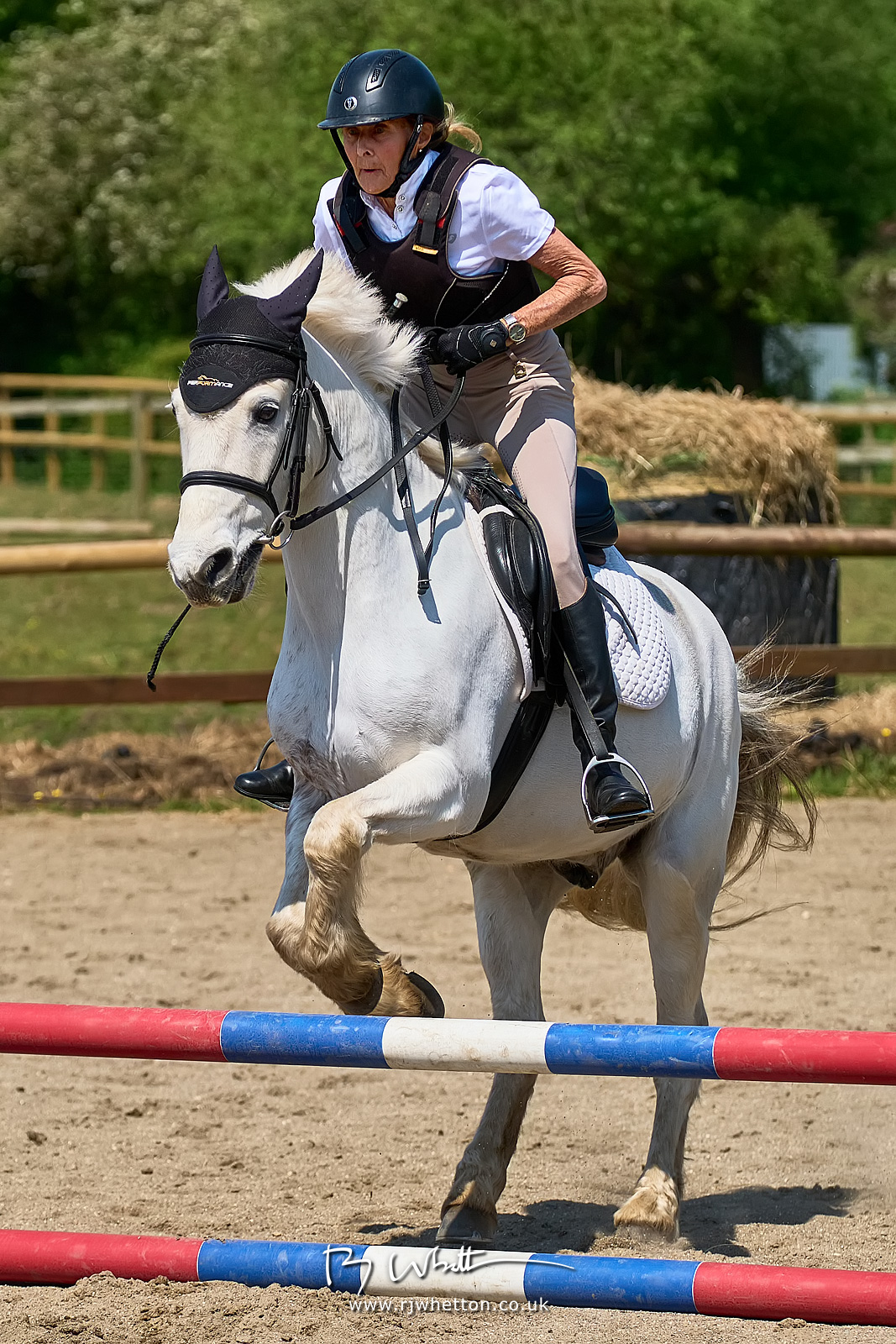 021-Class-4-Oakridge-Showjumping-May-2024.jpg