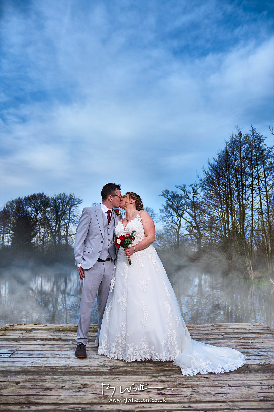 IMAGE: https://photographs.rjwhetton.co.uk/forums/Ash-and-Matt-Wedding-Feb-26-155509-7461-X-T4.jpg