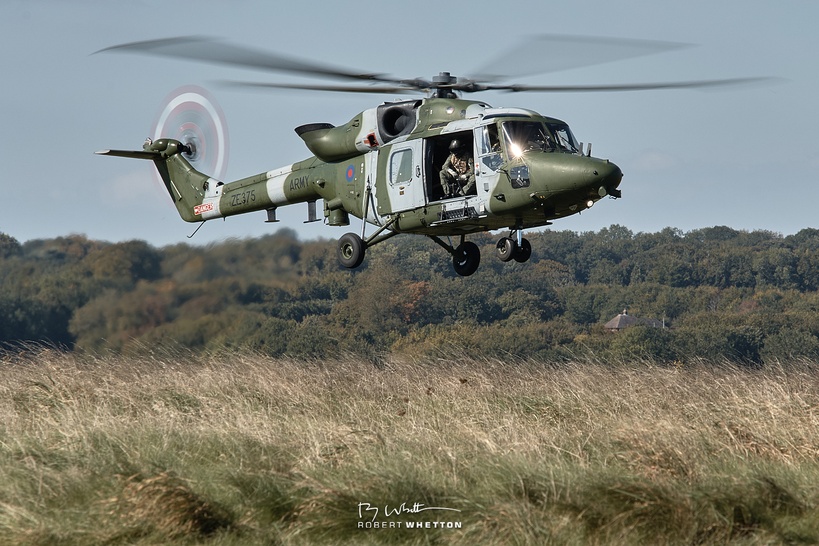 IMAGE: https://photographs.rjwhetton.co.uk/forums/Everliegh-Sep-30-141101-0451-7D-Mark-II.jpg